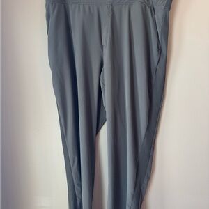 Athleta Brooklyn Ankle Pant in grey size 20